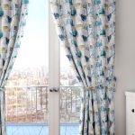 ABSTRACT TRIANGLE PRINTED DOOR SINGLE CURTAIN