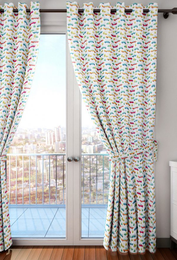 ALL ABOUT CARS LONG DOOR SINGLE CURTAIN